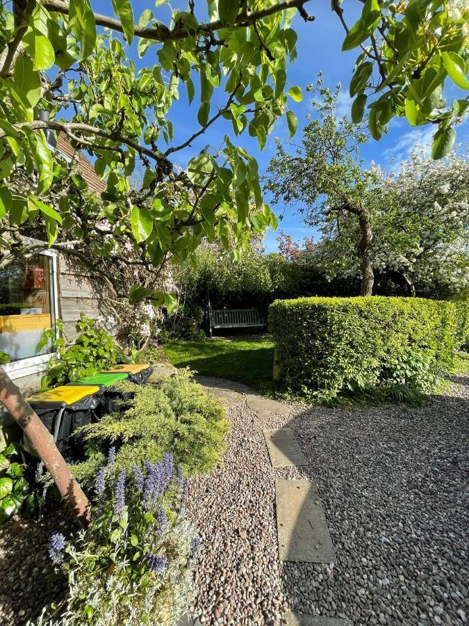 Parrs cottage Wollaston  Exteriör bild